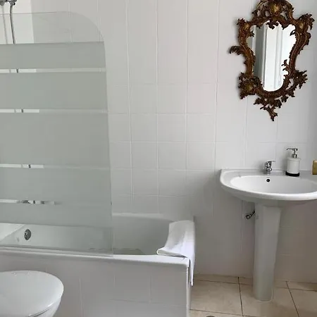 Alfama Vintage 1 Guests - Alfama Vintage 2 Five Guests - Alfama Vintage 3 Three Guests Apartment Lissabon