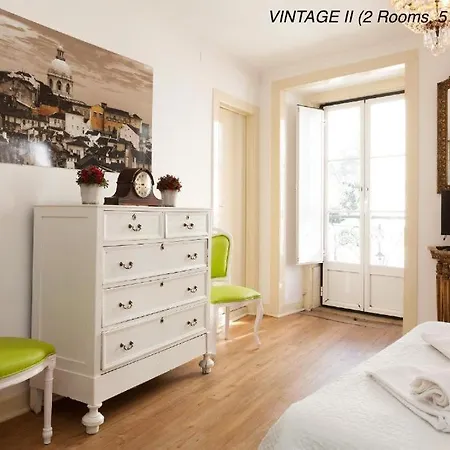 Alfama Vintage 1 Guests - Alfama Vintage 2 Five Guests - Alfama Vintage 3 Three Guests Apartament Lizbona