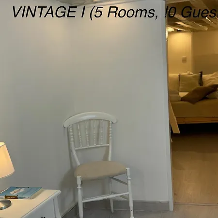 Alfama Vintage 1 Guests - Alfama Vintage 2 Five Guests - Alfama Vintage 3 Three Guests Apartament