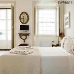 Alfama Vintage 1 Guests - Alfama Vintage 2 Five Guests - Alfama Vintage 3 Three Guests Apartman